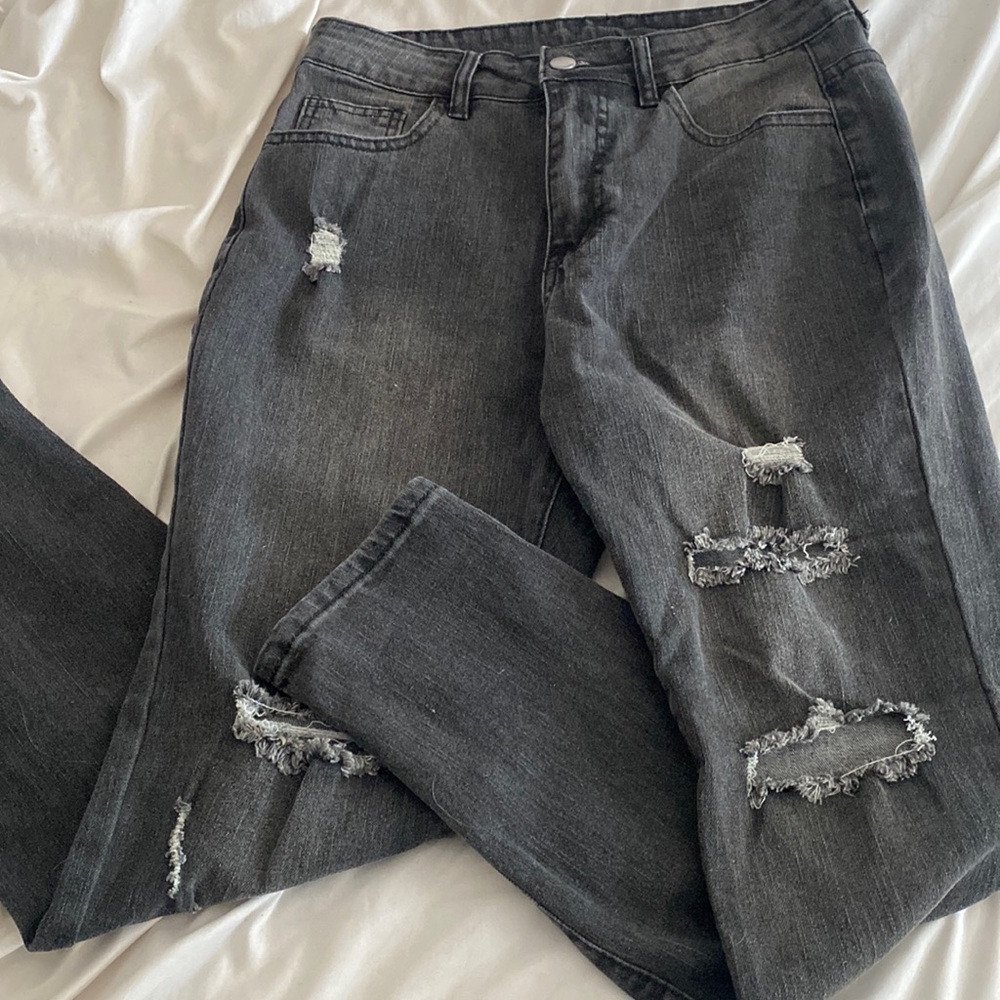 black distressed denim jeans